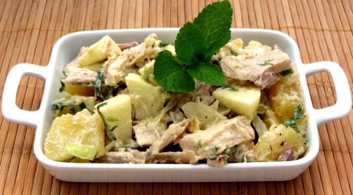 Salade de poulet salée-sucrée 0