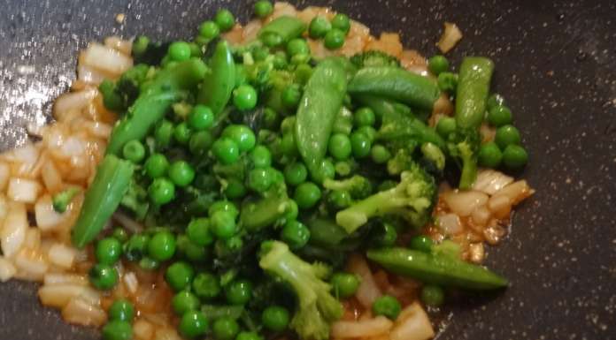 Nouilles de riz sautées à la chinoise 6