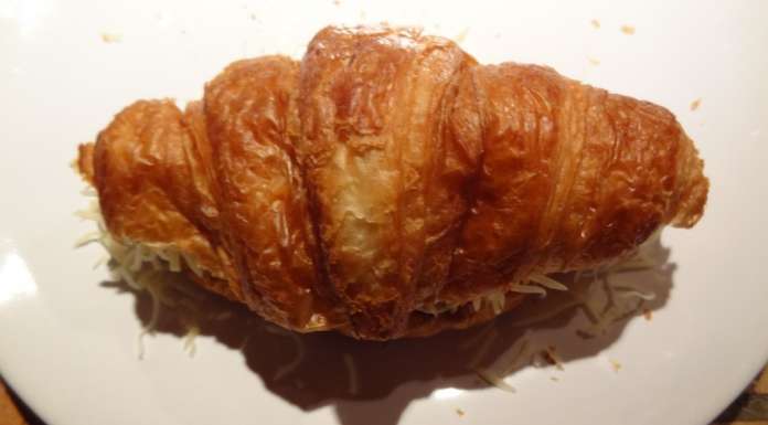 Croissant farci aux champignons 12