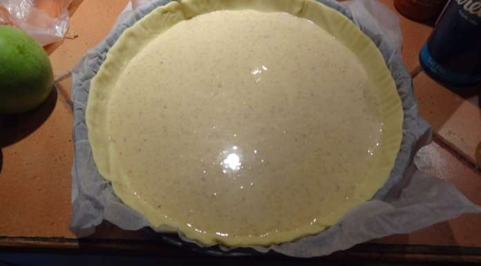 Tarte pommes crème d'amandes en crumble 11