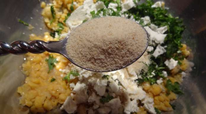 Boulettes de pois chiches à la feta et aux herbes 7