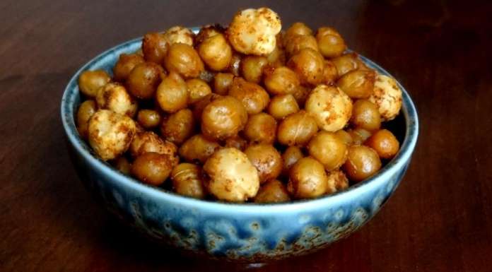 Pois chiches et noisettes caramélisés au paprika fumé 0