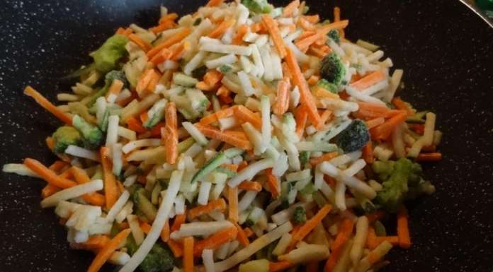 Soupe de légumes aux quinoa et lentilles corail  2