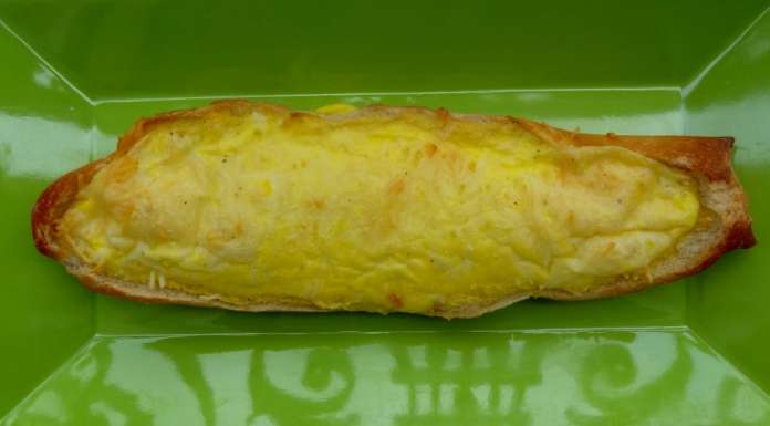 Quiche-baguette au fromage 0