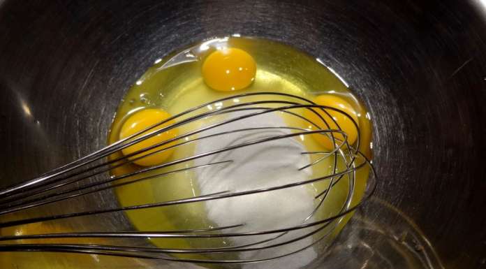 Gâteau au marcarpone pêches et amandes 1