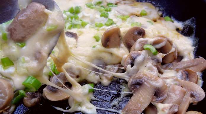 poelee-de-champignons-au-fromage