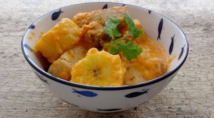 ragoût de poisson aux bananes plantains