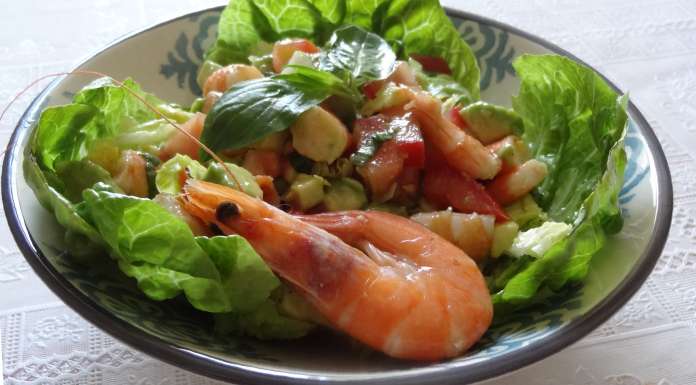 salade de crevettes avocat et tomate