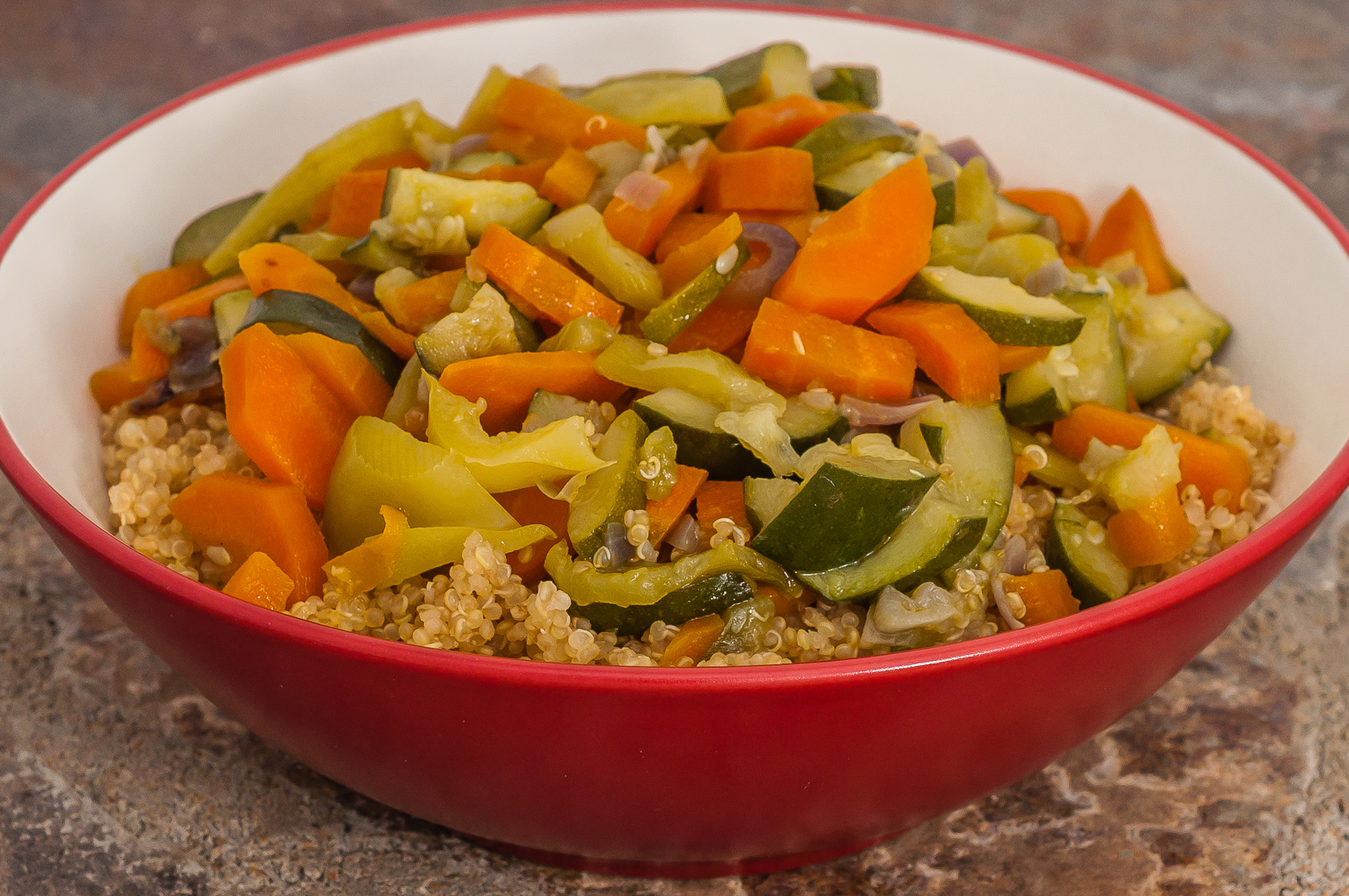 recettes boliviennes quinoa aux légumes