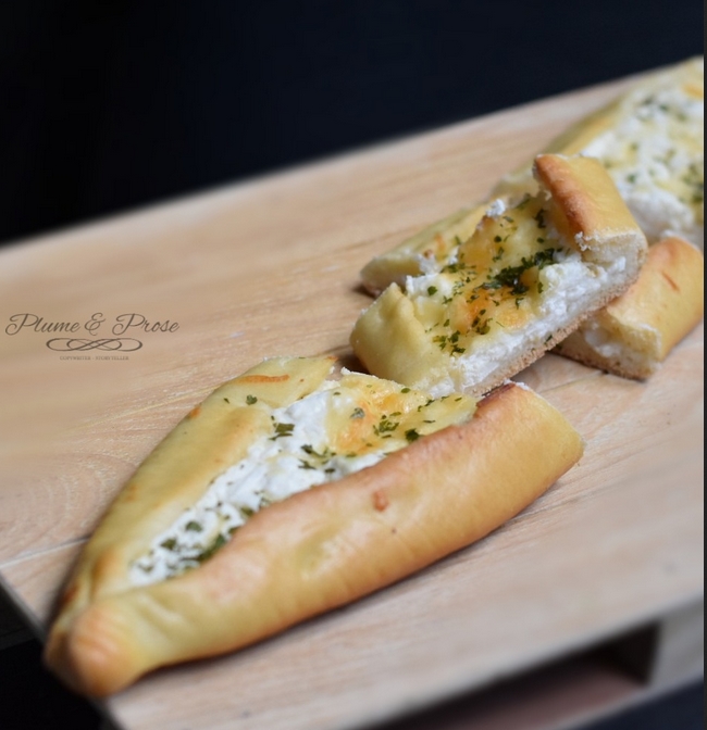 recettes turques peynirli pide pizza au fromage