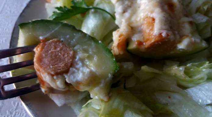 hot-dog de courgettes végétarien une bouchée