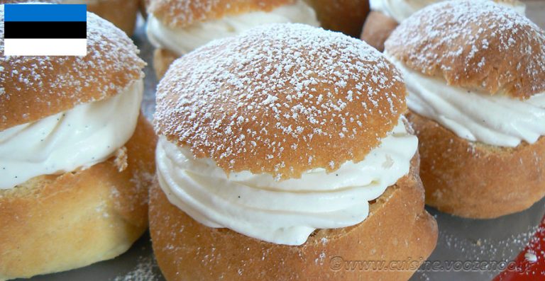 recettes estoniennes buns fourrés à la chantilly