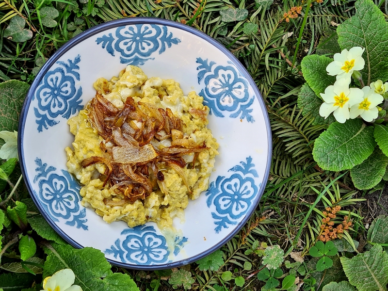 recettes liechensteinnoises Pâtes au fromage et oignon